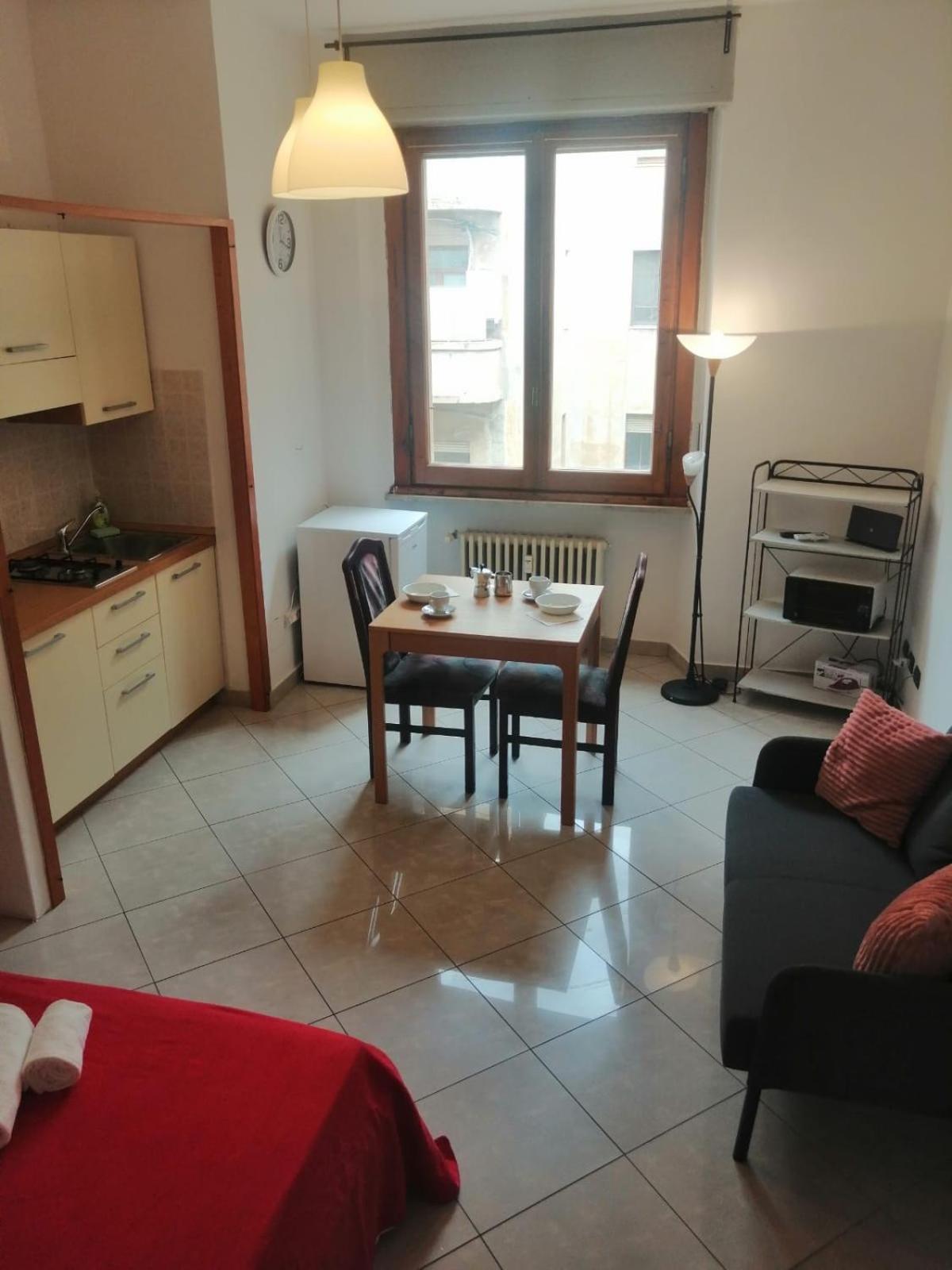 Apartamento In Front Of The Train Station! Florença